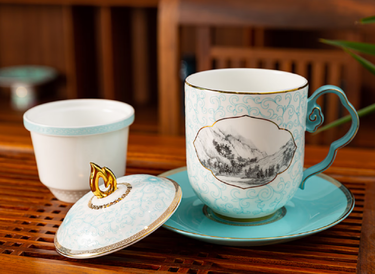 Silk Road Auspicious Cloud Bone China Tea Infuser Cup with Cover