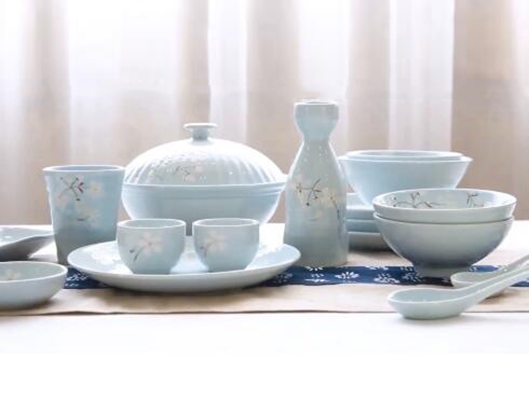 Japanese Household Sakura Ceramic Bowl and Plate Tableware Set Wholesale